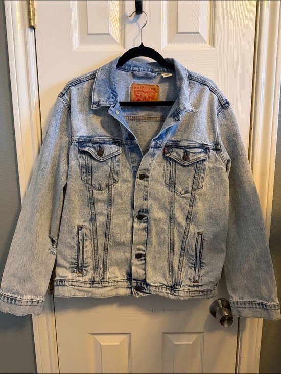 Levi's Other - Levi's Light Wash Blue  Distressed Denim Jacket